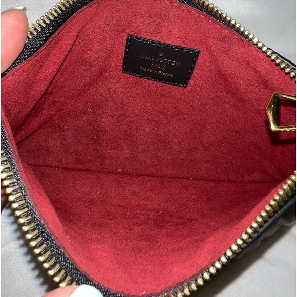 👑✅PRICE FIRM✅ AUTHENTIC Louis Vuitton Bicolor Pouch - Picture 7 of 15